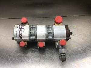 Liebherr Pompe à trois engrenages